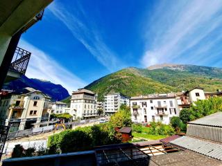 BERNINA STATION CENTRE APARTMENT 4 - Tirano - 0