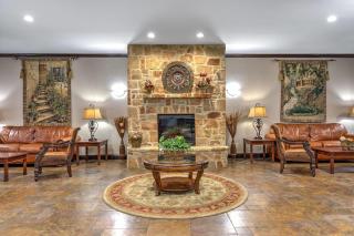 La Quinta by Wyndham Marble Falls - 3