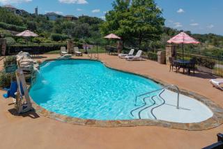 La Quinta by Wyndham Marble Falls - 1