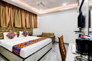 FabHotel Aafreen International - 4