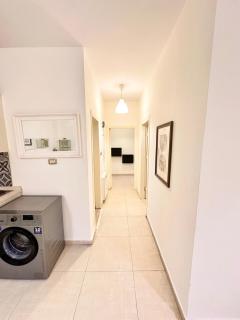 Abdoun Modern 2BR Apartment Near US Embassy - 3