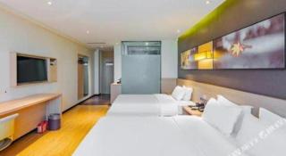 IU Hotel Tianjin Tianta Scenic Spot Wujiayao Metro Station - 2