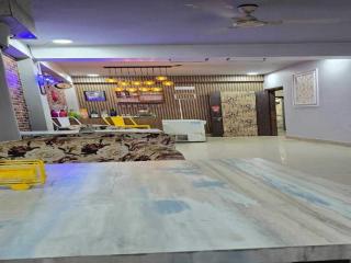 SPOT ON Maurya Shree - 4