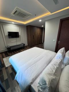 Gold crest luxury family apartments - 5