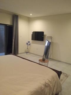 Cute studio apartment with solar backup and Wi-Fi - 7
