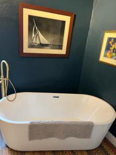 Three private rooms in the Master Suite, Cotswolds Coaching Inn - Traveller Awards Winner 2026 - 5