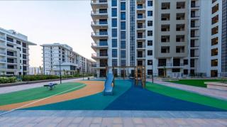 Silk Valley - Modern 2BR Near Park & Attractions - 1