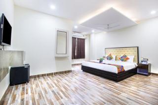 FabHotel The Sky - 3