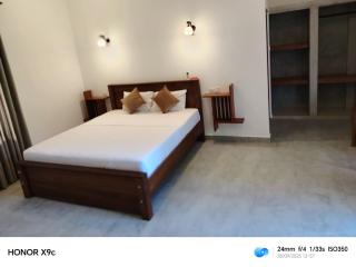 Lasantha Surf, Madiha - 6