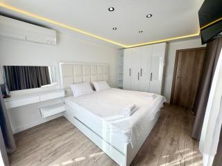Varna Vista 3BR Apartment Free Parking - 5