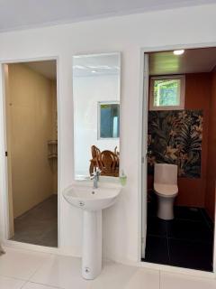 Panika family room - 8