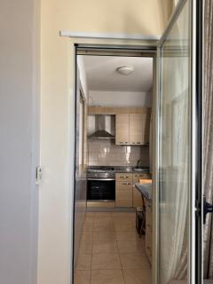 Cozy Seafront Apt Heart of Taulantia Promenade - 1