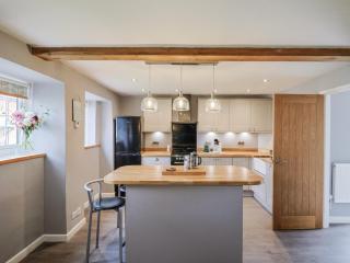 Rushmoor Cottage - 6