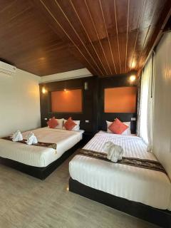 The Sea @ Lanta Hotel - 4