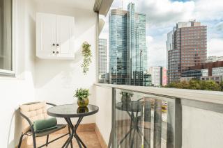 Cozy Apartment Varso View by TataRento - Warschau - 4