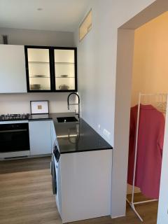 Modern studio in city center - 8