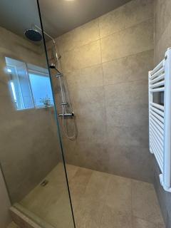 Modern and Spacious apartment in heart of Akureyri - Birta Rentals - 2