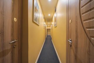 Station Self Check-in Apartments - Lollo Stay - 4