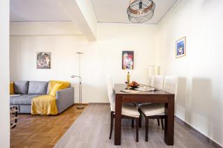 NEW Stylish 2BD with Balcony in Central Athens - 5