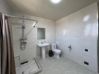 Family Home 2 - 4