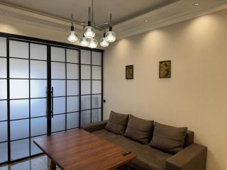 Family Home 3 - 9