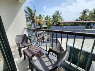 Minimalistic 1BHK Goan Apartment with Gym, Pool & Amenities - 5 Minutes to Candolim Beach - 7
