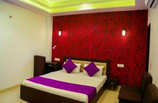 Hotel BLH Marce Comfort Stay - 8