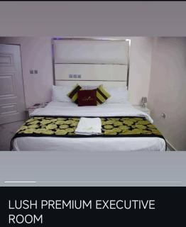 Lushville Hotels and Suites - 4