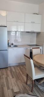 Budva TQ Plaza Apartment - 9