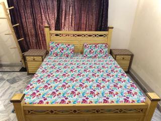 Capital Express Guest House H-13 Islamabad - Near Airport, Bus and Train Station - 6