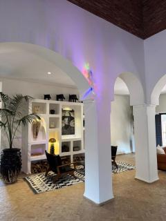 Villa ÈME - 2