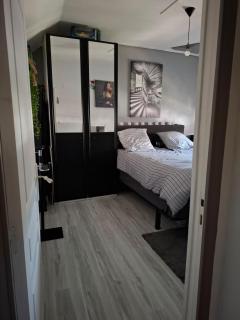 Chambre avec SDB privative et parking MOTO ou VL - 4