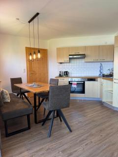 Ferienwohnung Seethaler - Gartenblick - 1