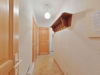 Appartement cosy 6 pers, proche pistes et centre, balcon, parking, animaux admis - FR-1-241-17 - 2