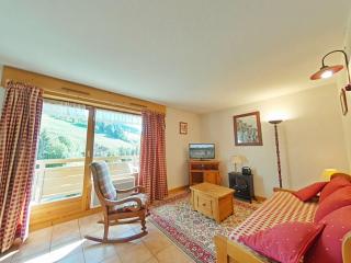 Appt 3 pièces, 6 couchages, proche commerces et pistes, parking inclus, animaux admis - FR-1-241-177 - 8