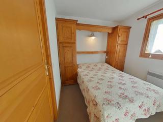 Appt 3 pièces, 6 couchages, proche commerces et pistes, parking inclus, animaux admis - FR-1-241-177 - 2