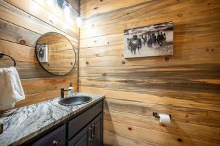 5 Bedroom Luxury in the heart of town - 9