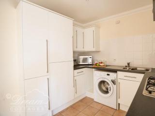 Harbourside Apartment - 3