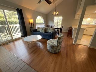 6F Cumberland - split level, 2 bedroom villa, full access!! condo - 7