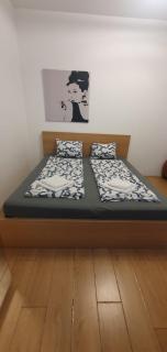 Affordable Private Rooms Close to City Center with Smart TV - Vienna - 3