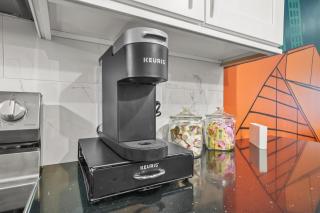 New construction 10 min to Airport & Near Downtown - 2