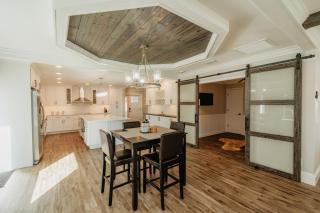 The Hidden Gem Water Front Home - 2