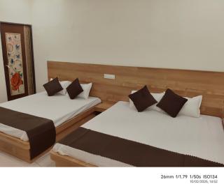 Hotel Gokul - 2