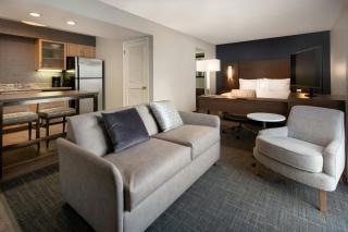 Residence Inn by Marriott Las Vegas Convention Center - 8