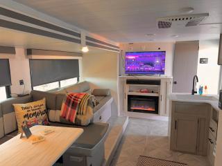 DDs Country Camper - 1
