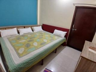 Shree DashbhujaNath Stays - 3