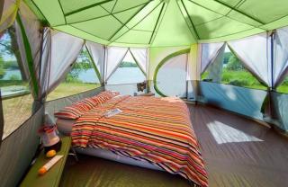 'Glamping' tents one of three to rent fully equipped private equipped kitchen tents too - 7