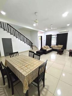Desaru Escadia Homestay Bandar Penawar - 0