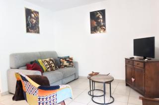 L'oasis urbain - Charme unique et piscine - 2