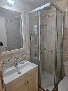 Bayfront Suite - 3